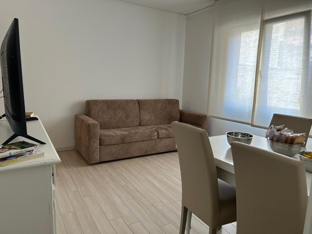 Larocca Tourist Home 2 باسّانو ديل غرابّا المظهر الخارجي الصورة
