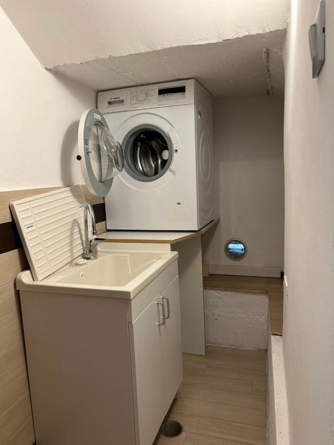 Larocca Tourist Home 2 باسّانو ديل غرابّا المظهر الخارجي الصورة